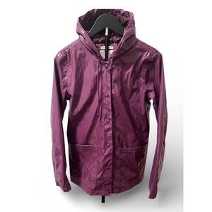 Xhilaration Raincoat Womens Medium Purple vinyl Glossy Hooded Water Resistant